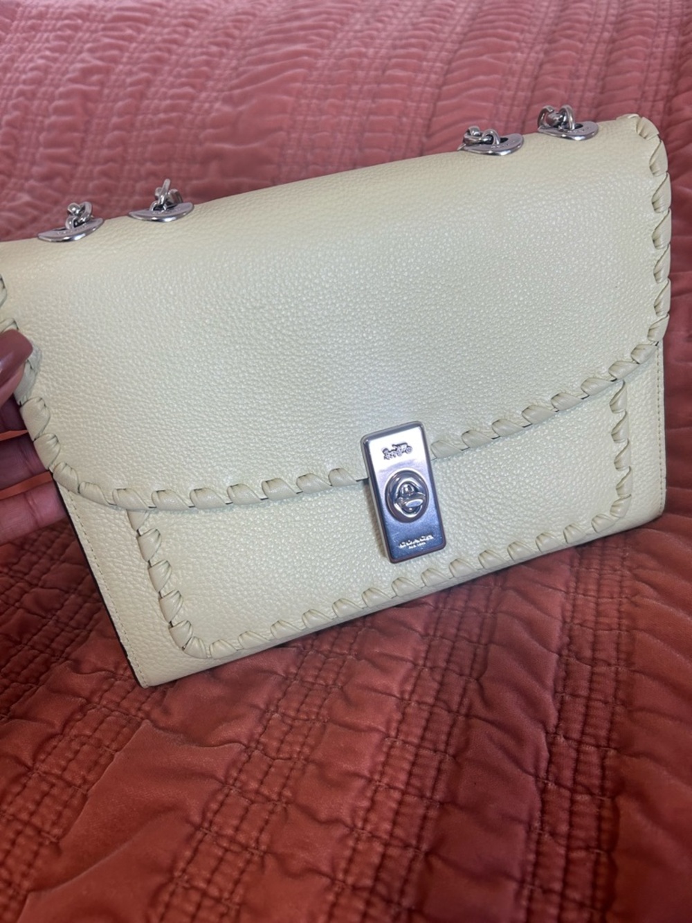 Excellent Condition Coach Lane Whipstitch Leather Crossbody/Shoulder Bag
